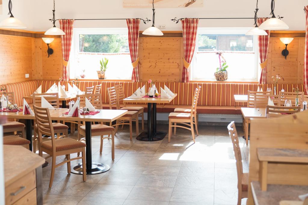 Landgasthof Alpenblick Altenmarkt im Pongau Eksteriør billede